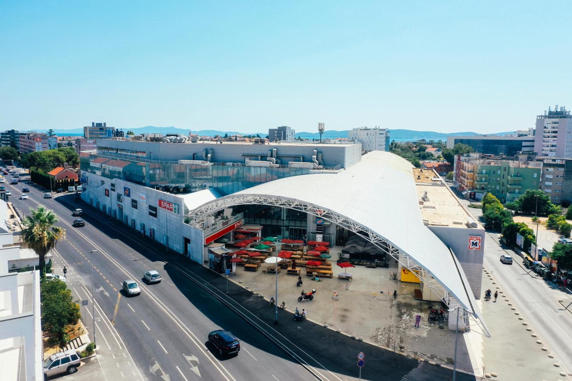 Apartment Rixos Zadar Private Parking Garage Exteriör bild